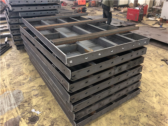 公路防撞牆模具