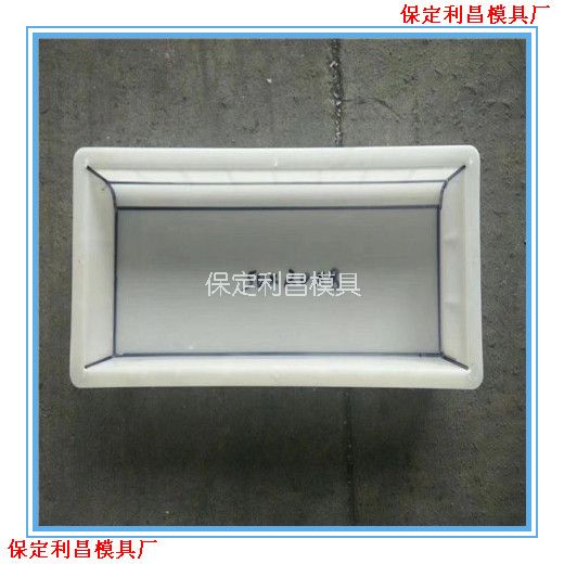 混凝土路牙石模具（jù）介紹