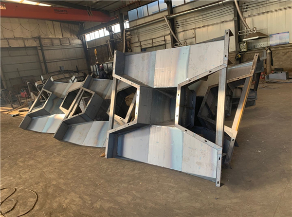 中（zhōng）空防浪塊（kuài）模具