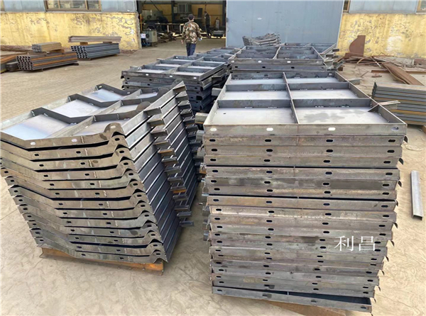 高速防撞牆模具