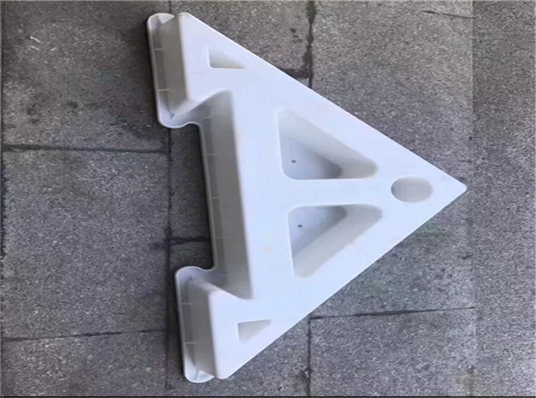 鉸鏈式護坡模具（jù）