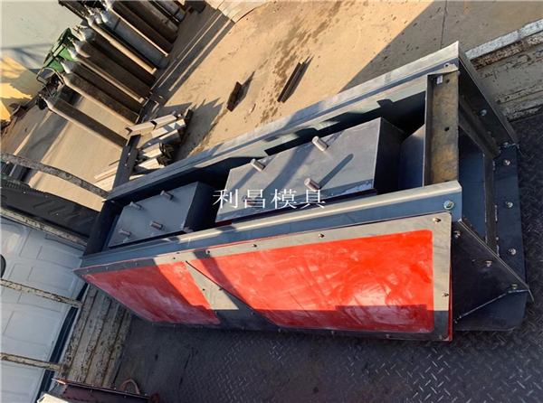 植生擋土牆模具