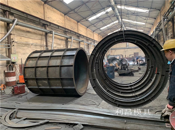 裝配式檢查井模（mó）具